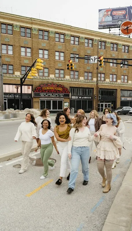Salon Honey — Hair salon in Indianapolis